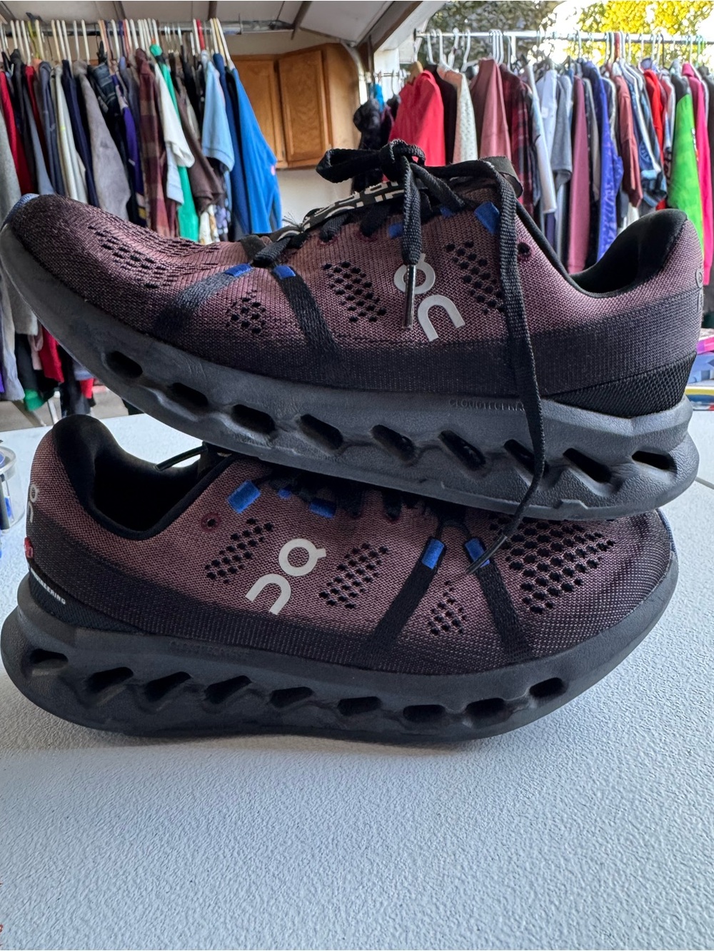 On Cloudsurfer Women’s Running shoes black dark mauve size 8